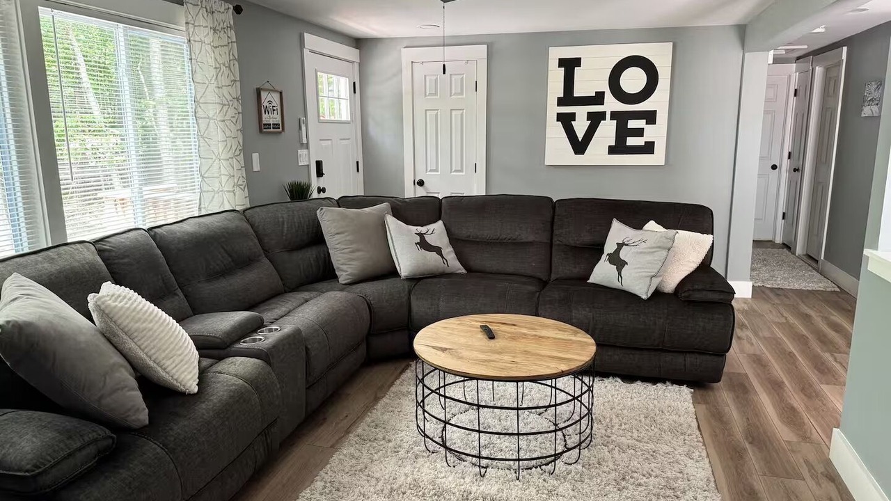 Photo of Livingroom in Rowland