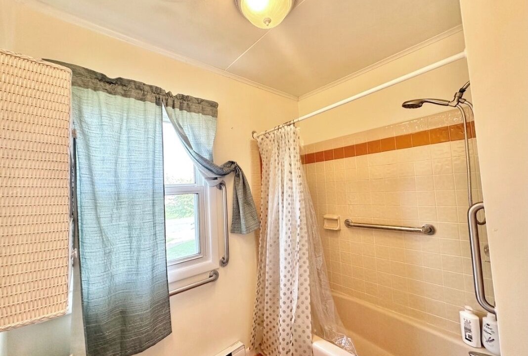 Photo of Bathroom in Mechanicsville