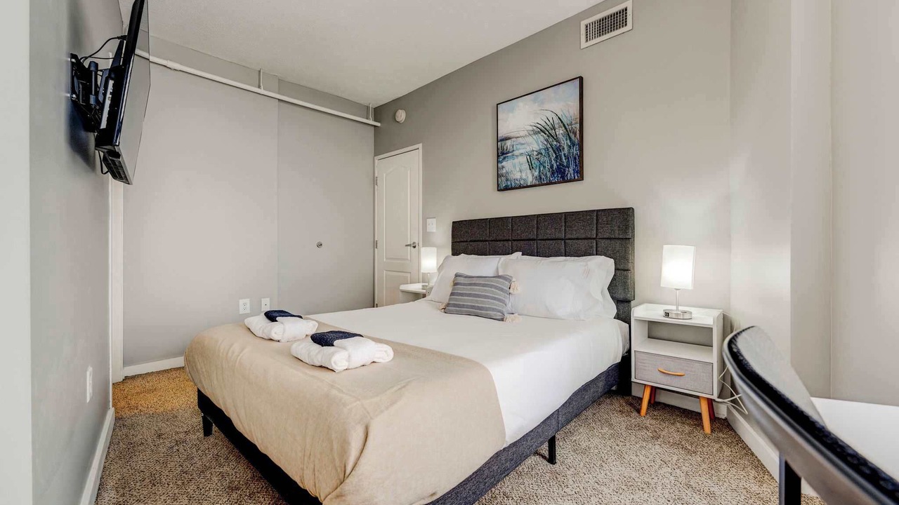Photo of Bedroom in Gateway District