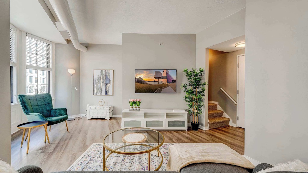 Photo of Livingroom in Gateway District