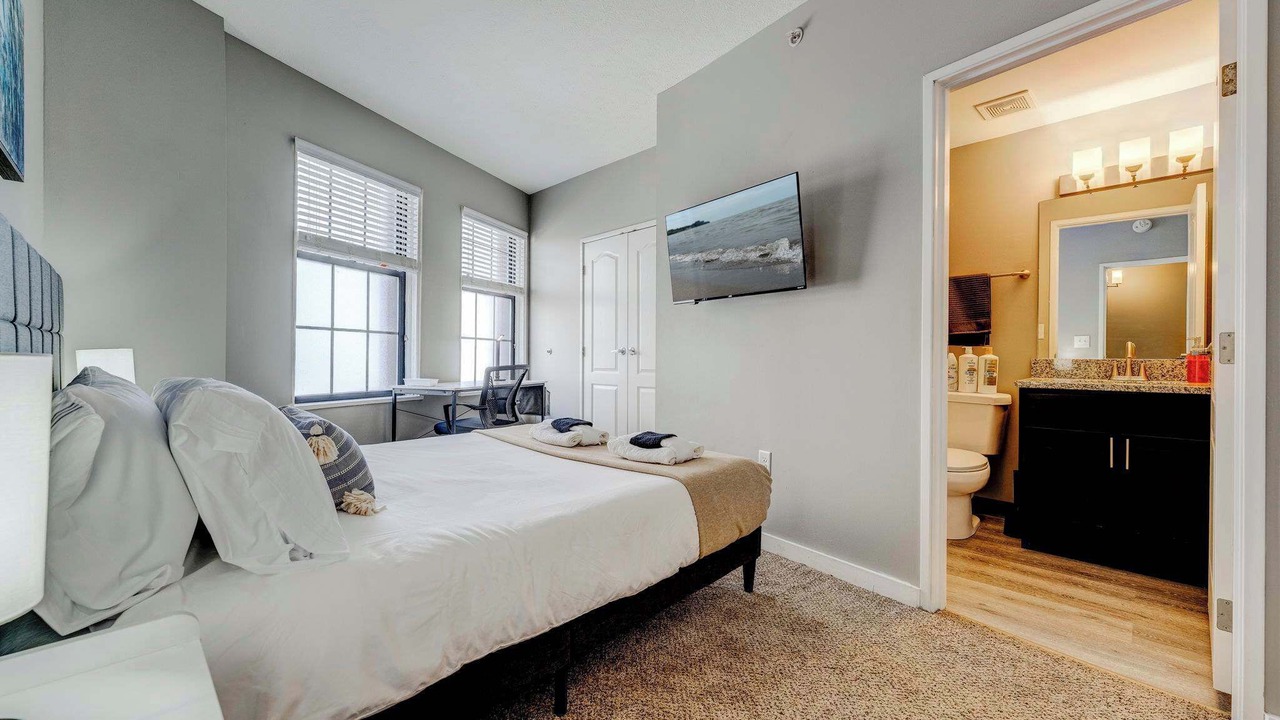 Photo of Bedroom in Gateway District