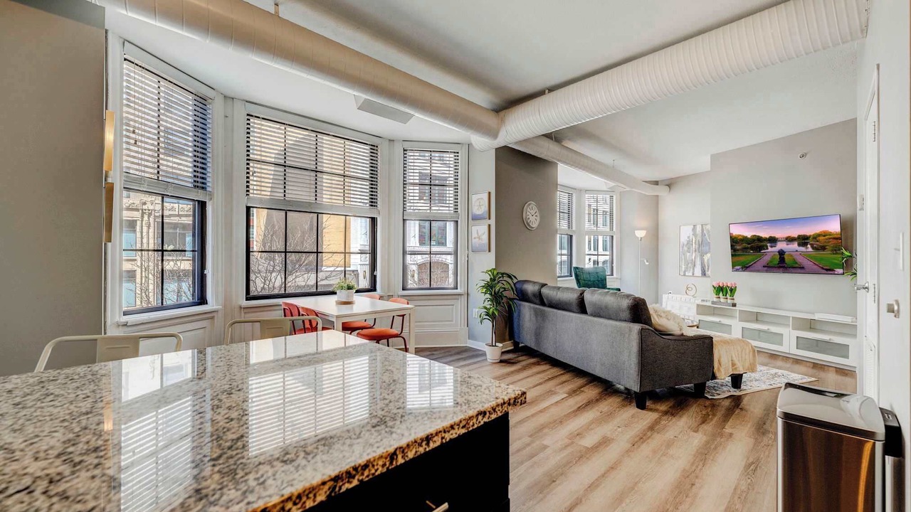 Photo of Livingroom in Gateway District
