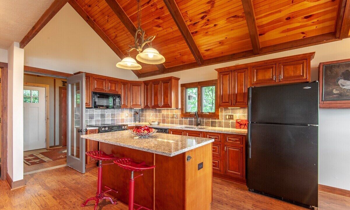 Photo of Kitchen in Treeloft