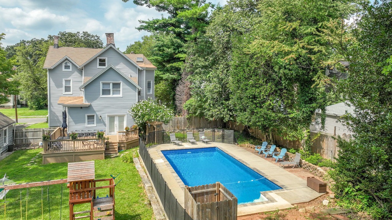 Photo of Outdoor in Roselle