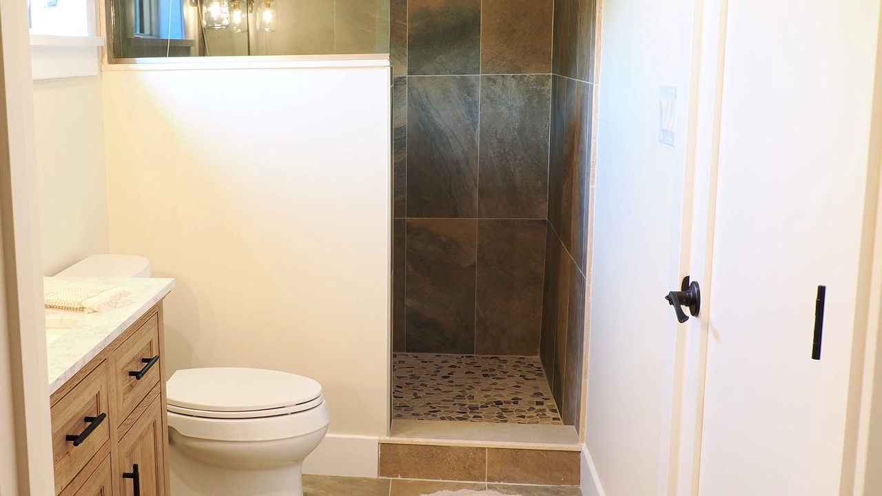 Photo of Bathroom in Cape May Court House
