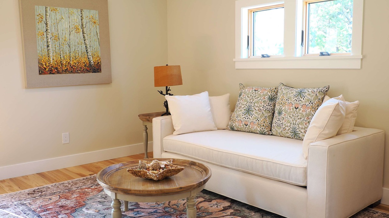 Photo of Livingroom in Cape May Court House