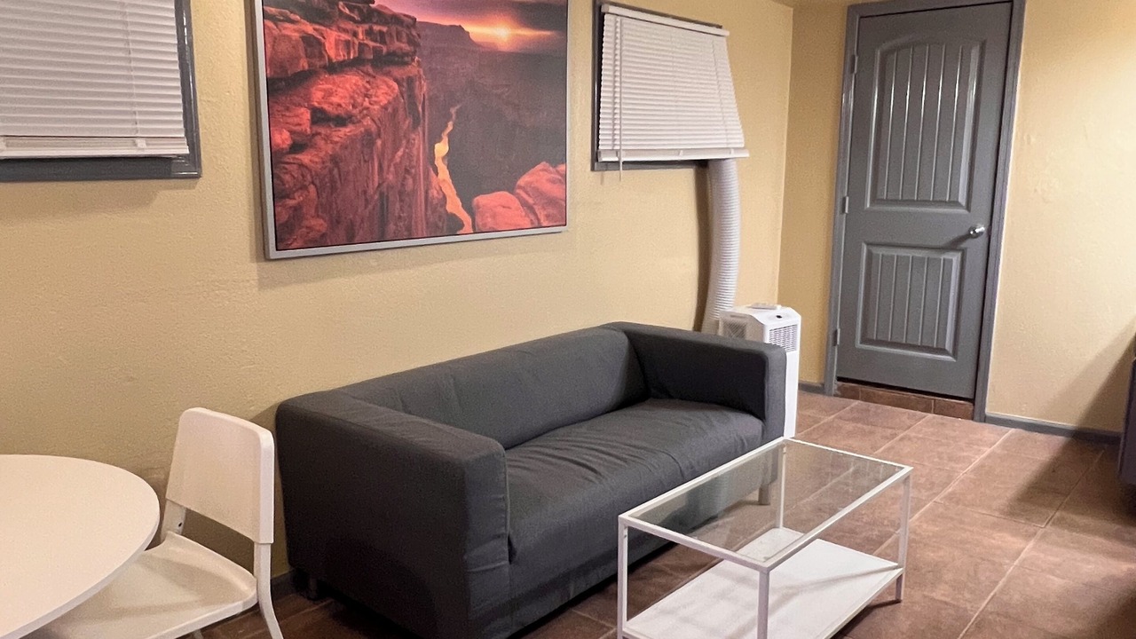 Photo of Livingroom in Governmental Mall
