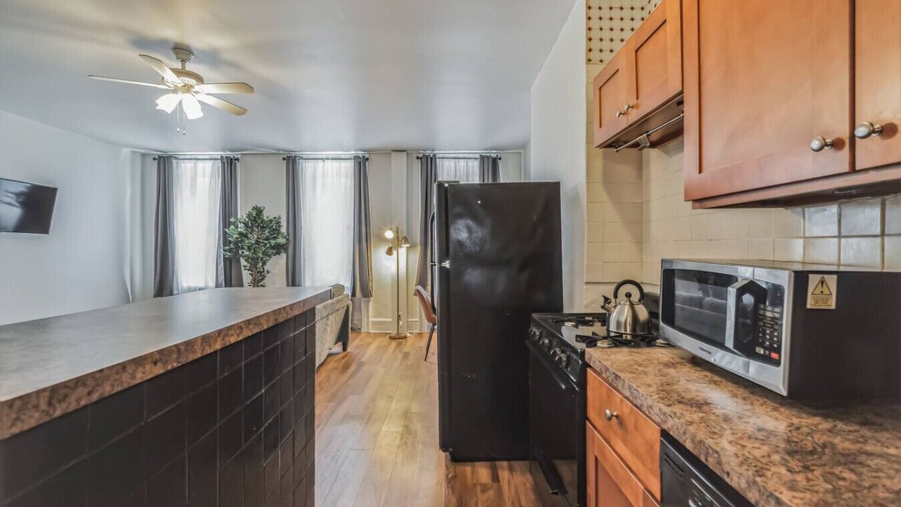 Photo of Kitchen in Center City West