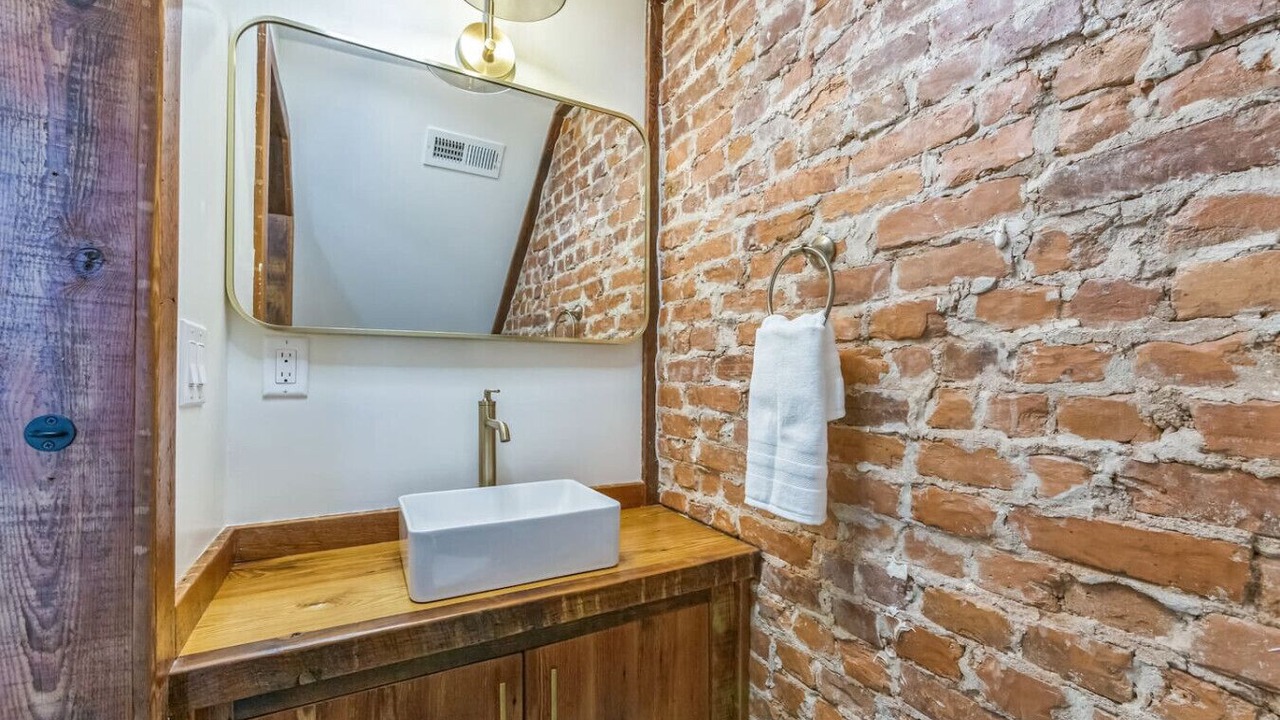 Photo of Bathroom in North Philadelphia West