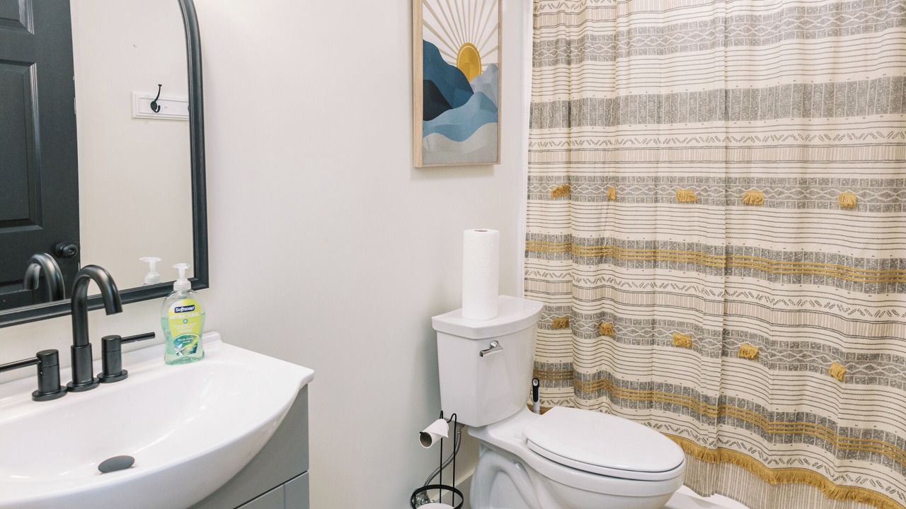 Photo of Bathroom in Williamstown