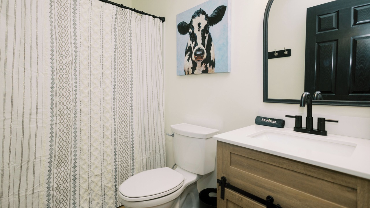 Photo of Bathroom in Williamstown