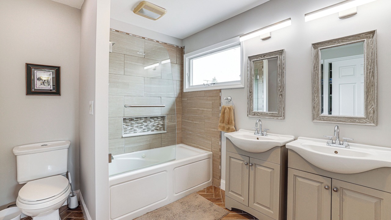 Photo of Bathroom in Waretown