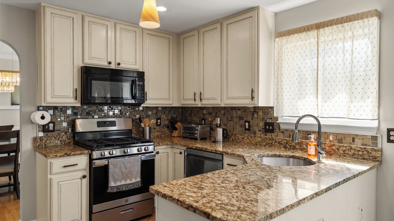 Photo of Kitchen in Dale City
