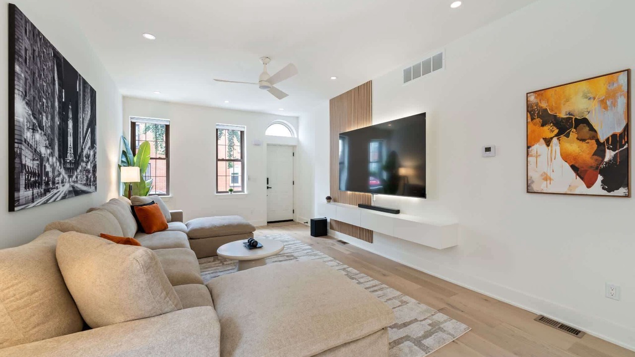Photo of Livingroom in Northern Liberties