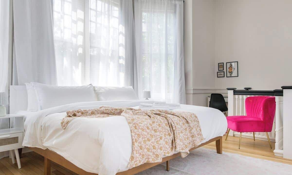 Photo of Bedroom in Center City