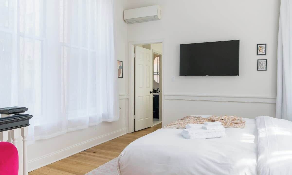 Photo of Bedroom in Center City