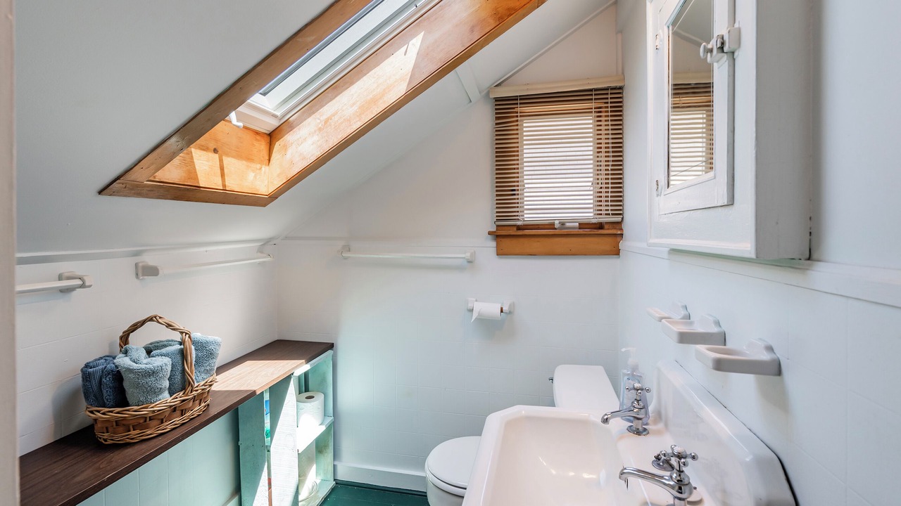 Photo of Bathroom in Mantoloking