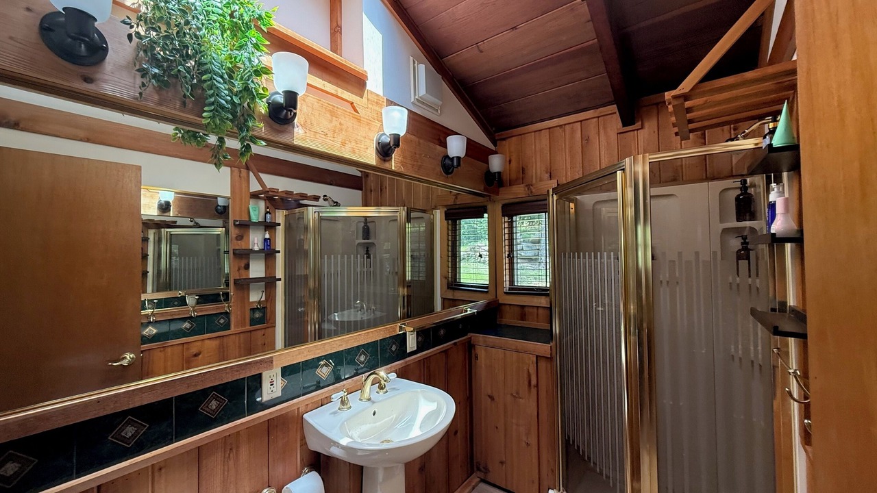 Photo of Bathroom in Indian Lake