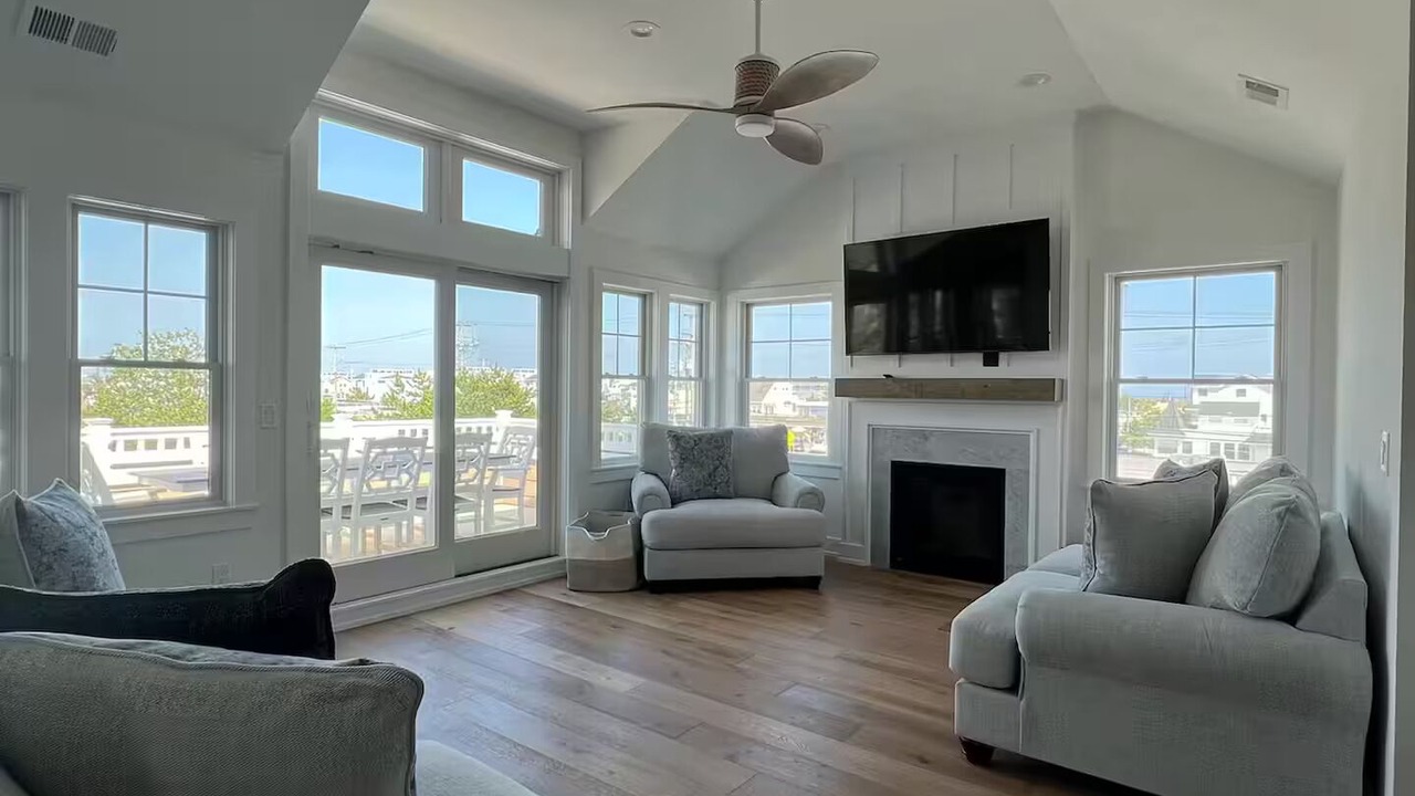 Photo of Livingroom in Surf City