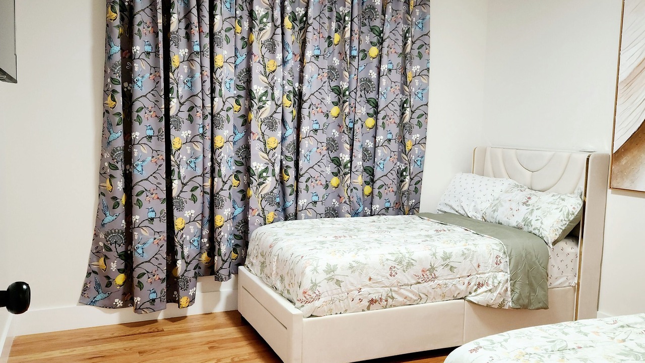 Photo of Bedroom in Weequahic