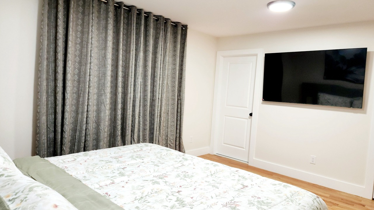 Photo of Bedroom in Weequahic