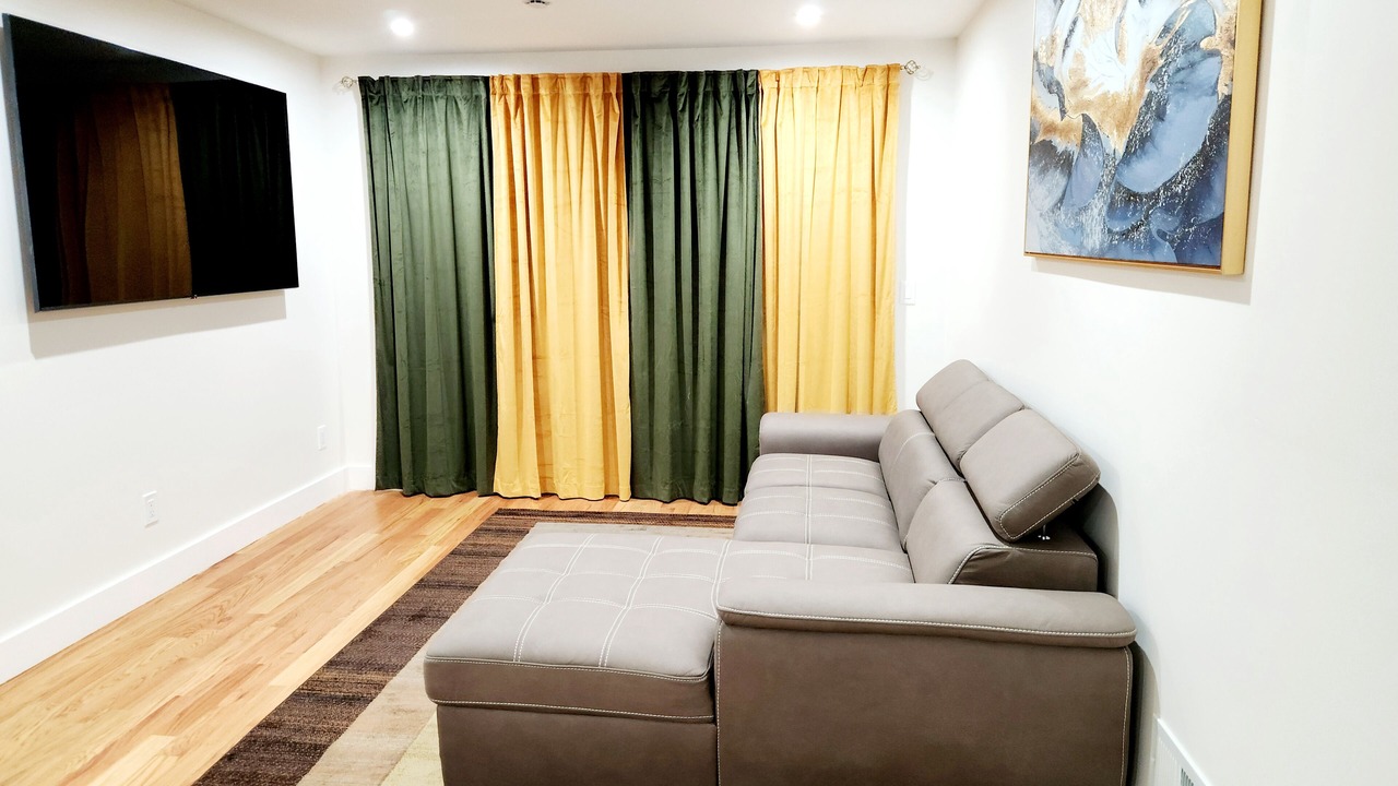 Photo of Livingroom in Weequahic
