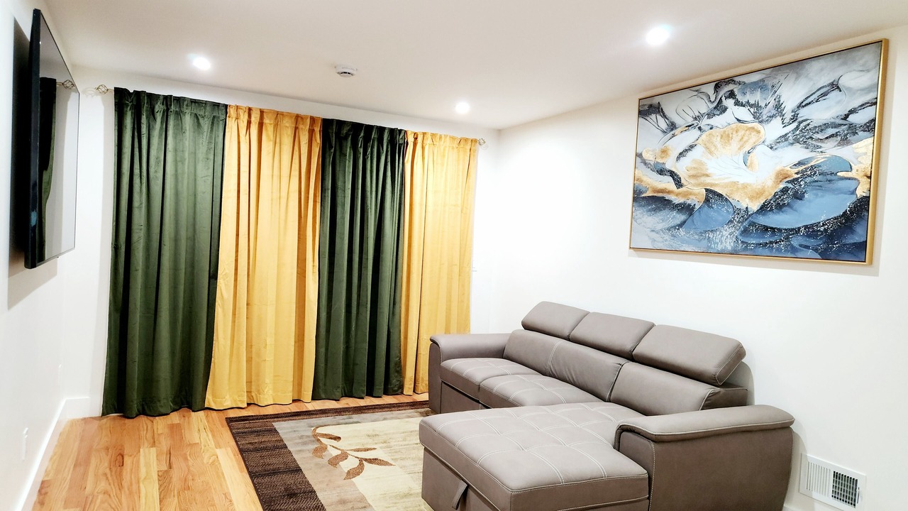 Photo of Livingroom in Weequahic