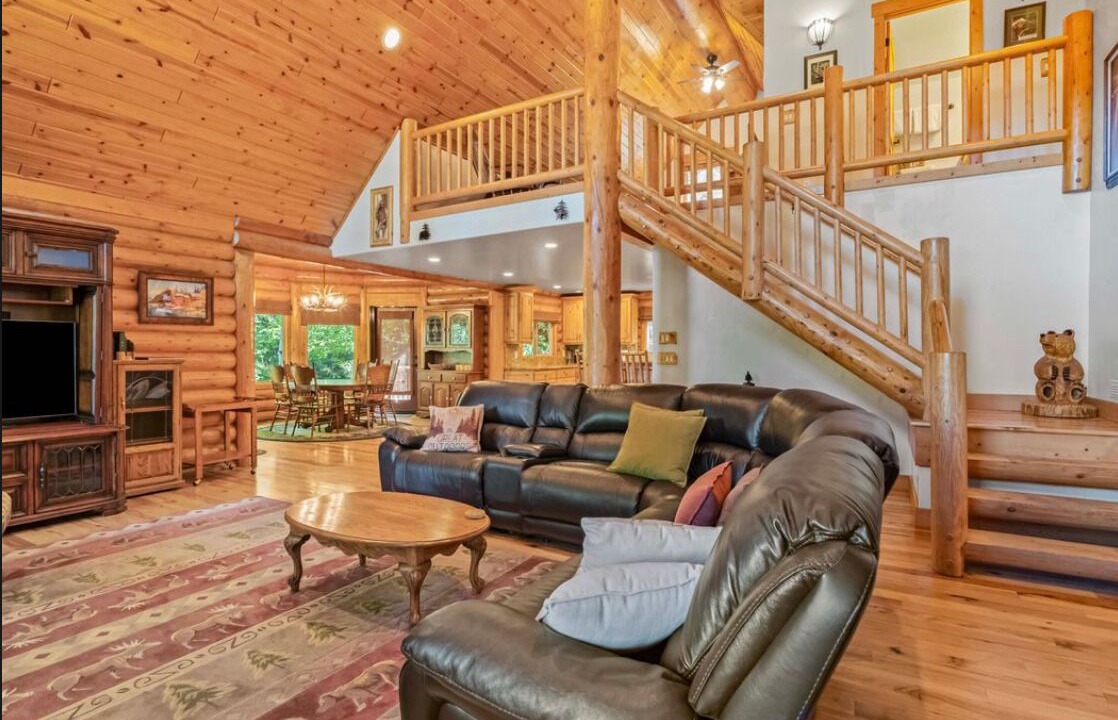 Photo of Livingroom in McCall
