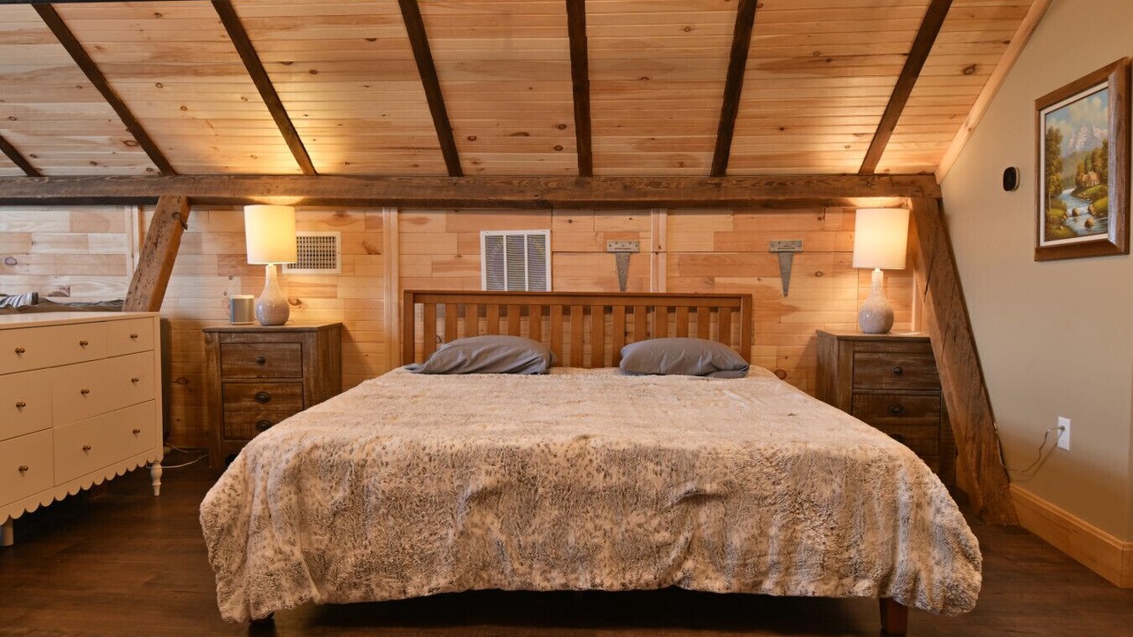 Photo of Bedroom in Stouchsburg