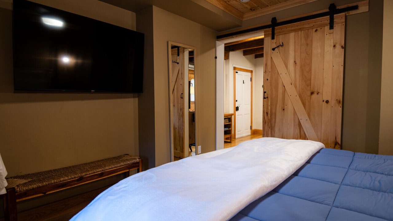 Photo of Bedroom in Stouchsburg