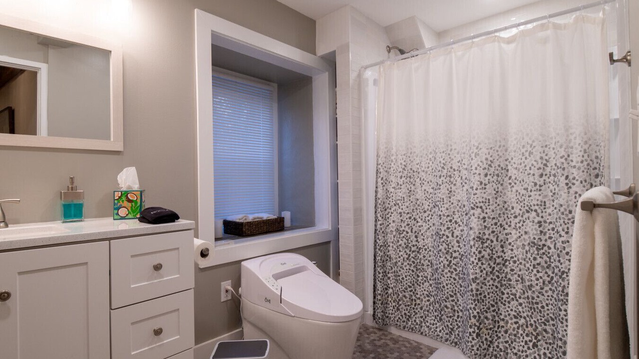 Photo of Bathroom in Stouchsburg