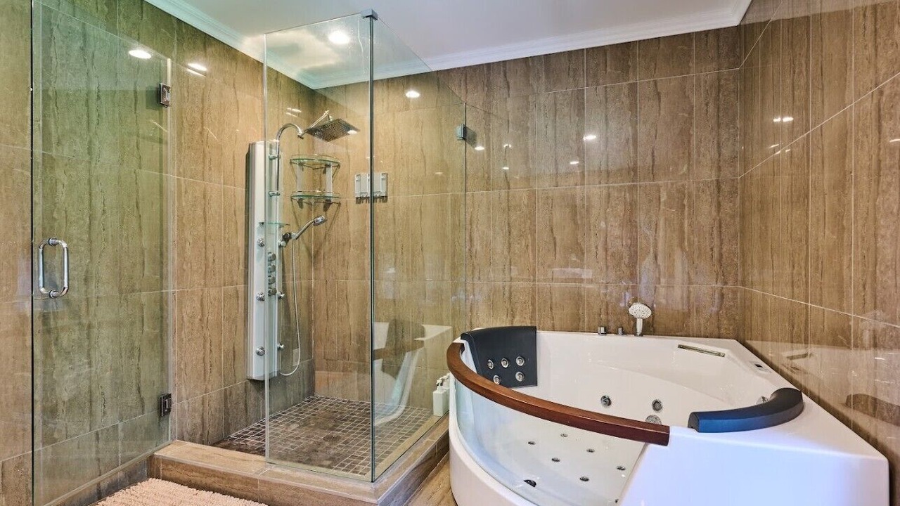 Photo of Bathroom in Town of Highland