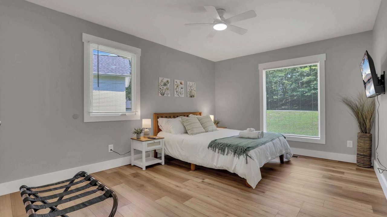 Photo of Bedroom in Newark