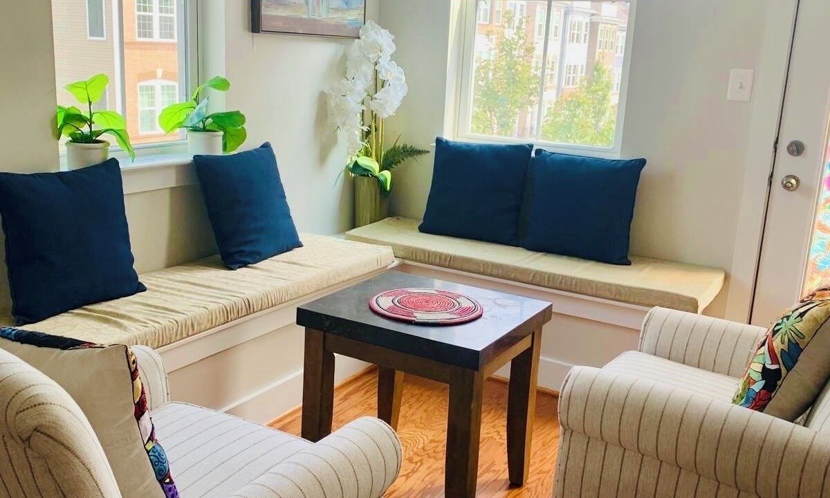 Photo of Livingroom in Clarksburg