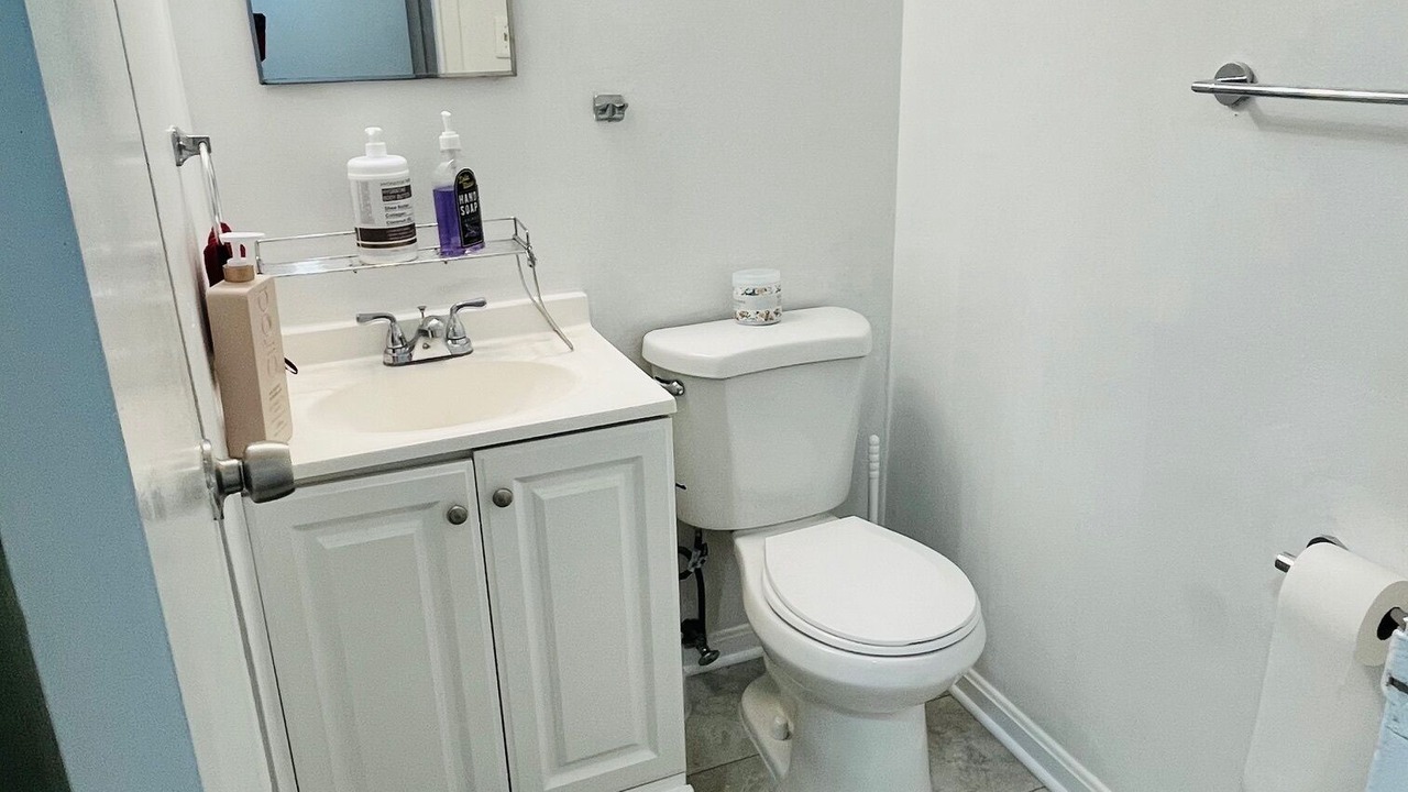 Photo of Bathroom in Aspen Hill