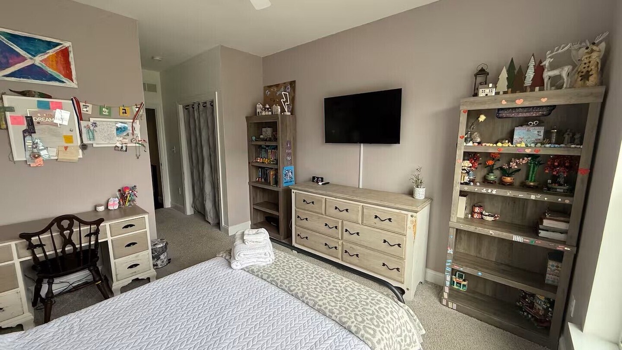 Photo of Bedroom in Boalsburg