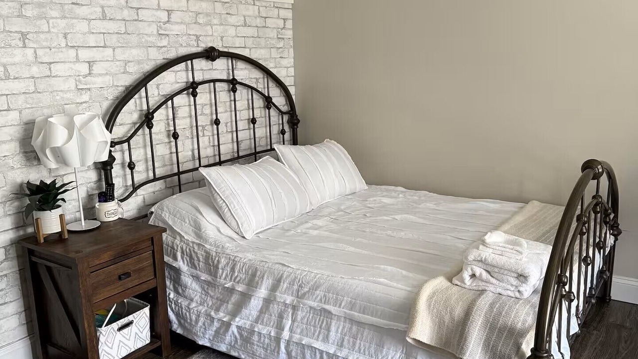 Photo of Bedroom in Boalsburg
