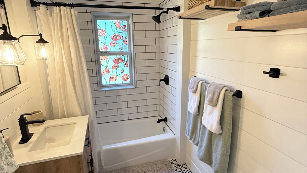 Photo of Bathroom in Catawissa