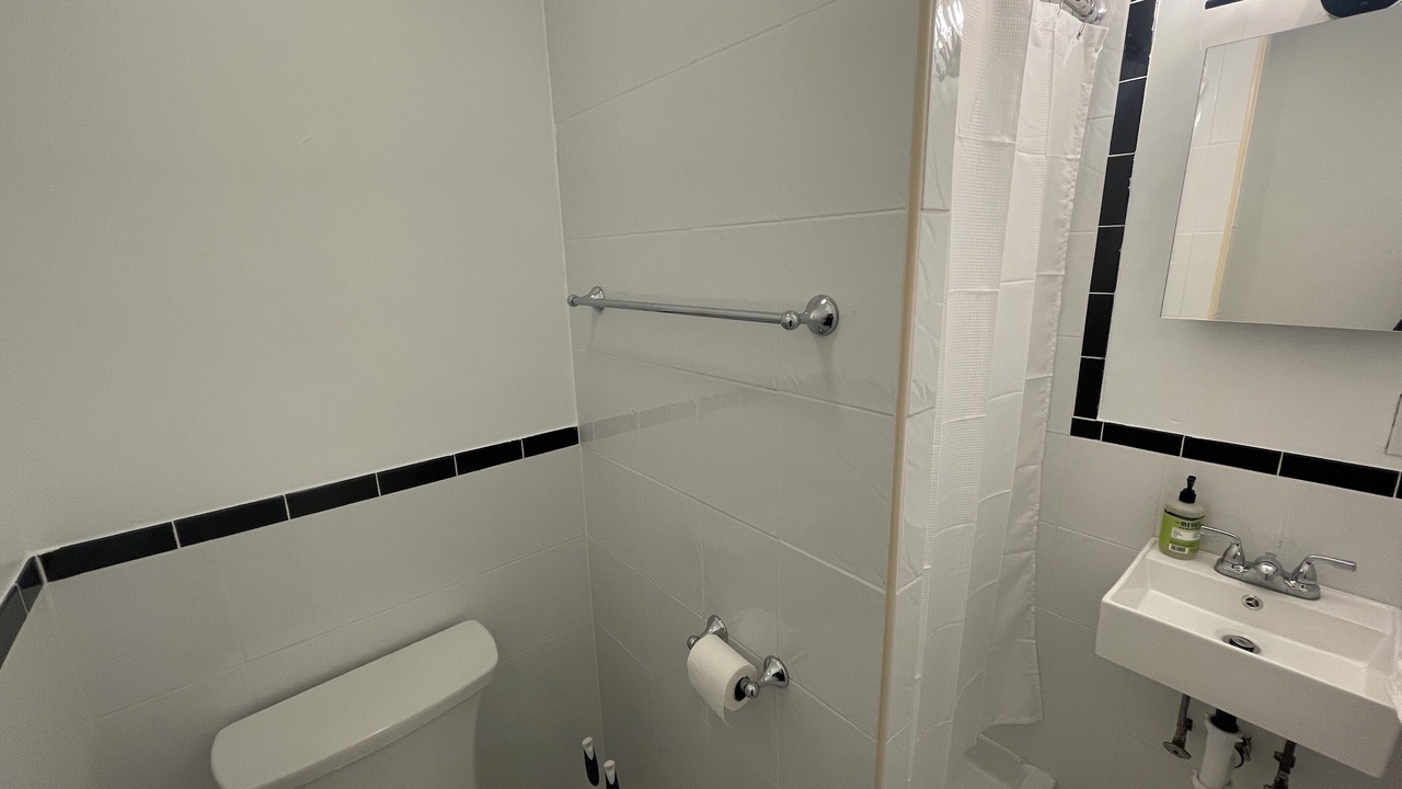 Photo of Bathroom in Harsimus Cove