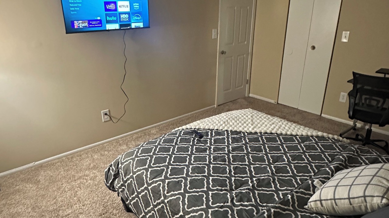 Photo of Bedroom in Overlea