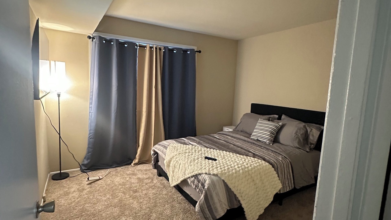 Photo of Bedroom in Overlea