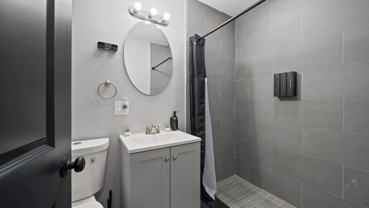 Photo of Bathroom in Constable Hook