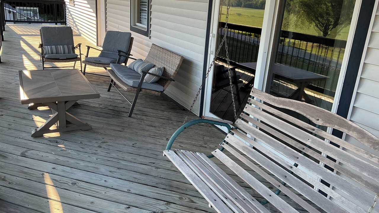 Photo of Patio Balcony in Gnaw Bone