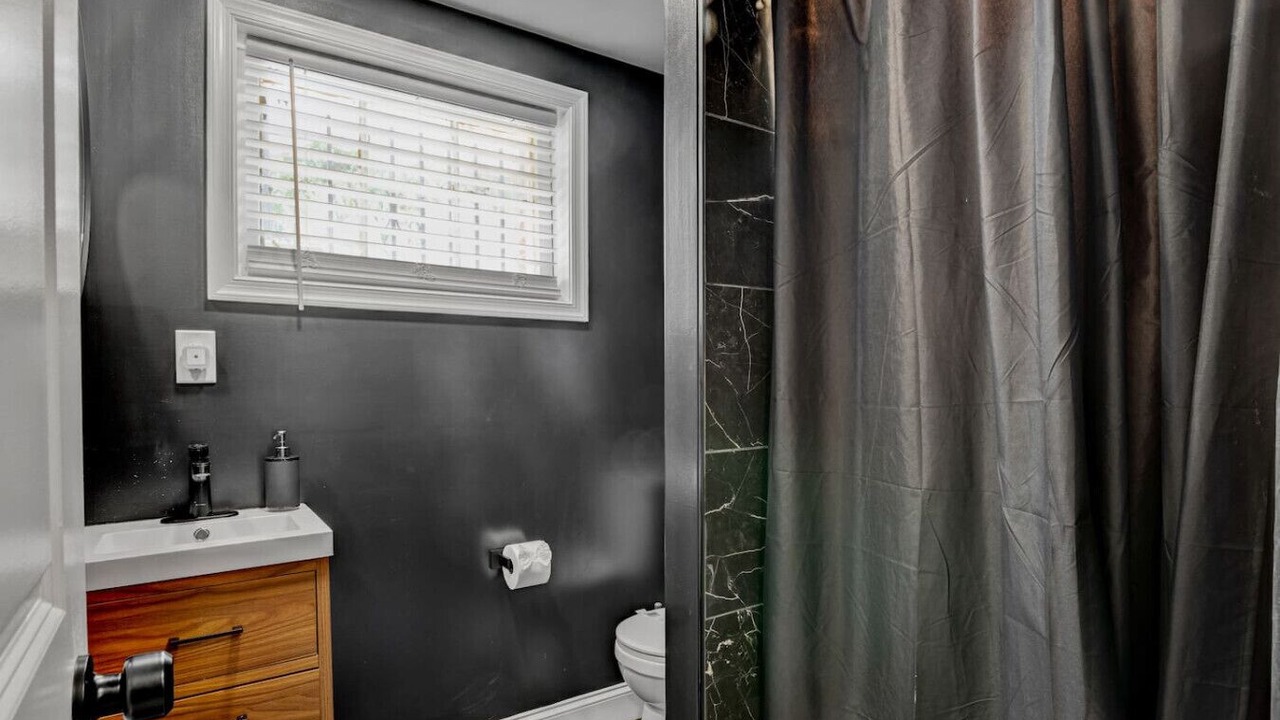 Photo of Bathroom in Washington