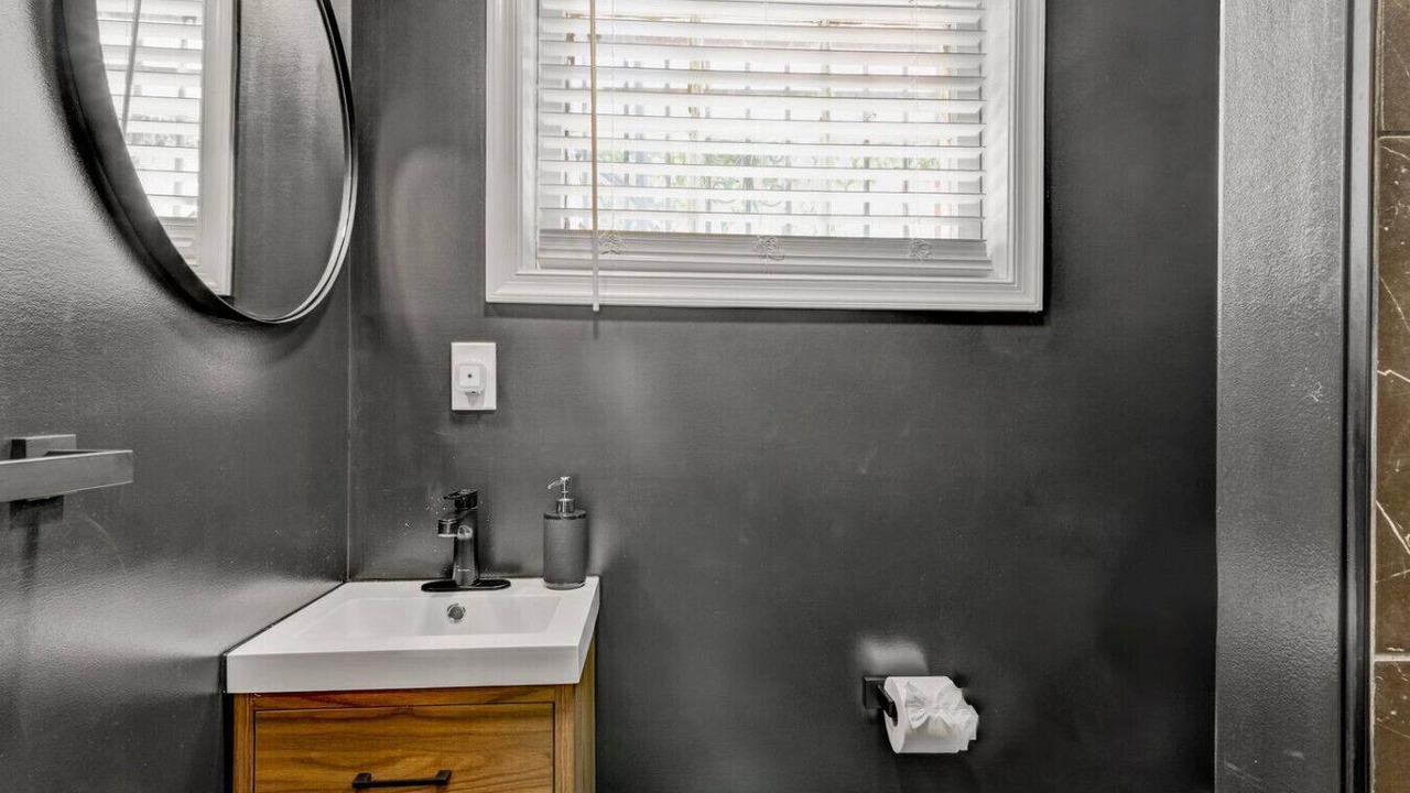 Photo of Bathroom in Washington