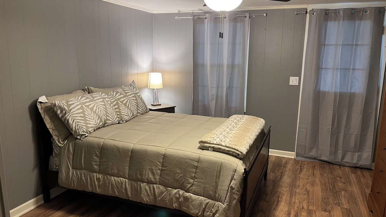 Photo of Bedroom in Mason