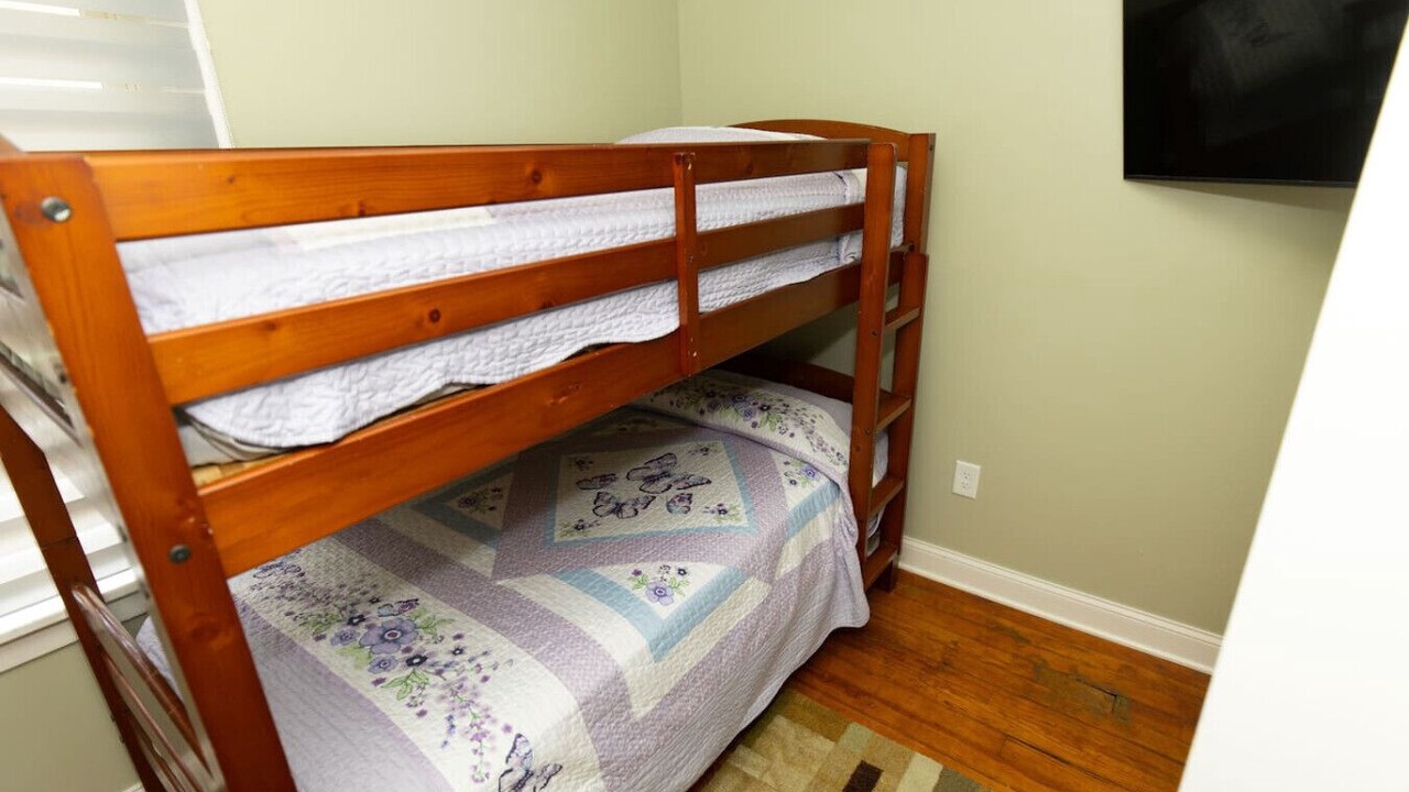 Photo of Bedroom in Port Clinton