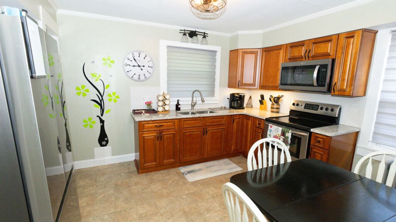 Photo of Kitchen in Port Clinton