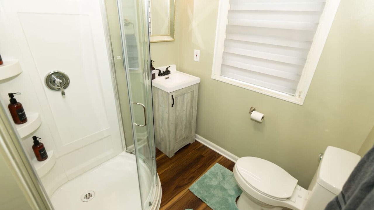 Photo of Bathroom in Port Clinton