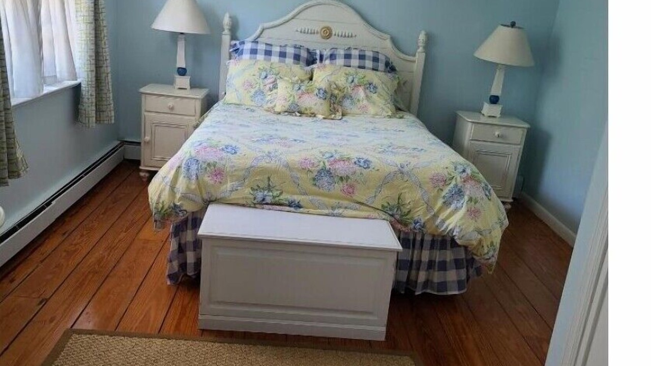 Photo of Bedroom in Avon
